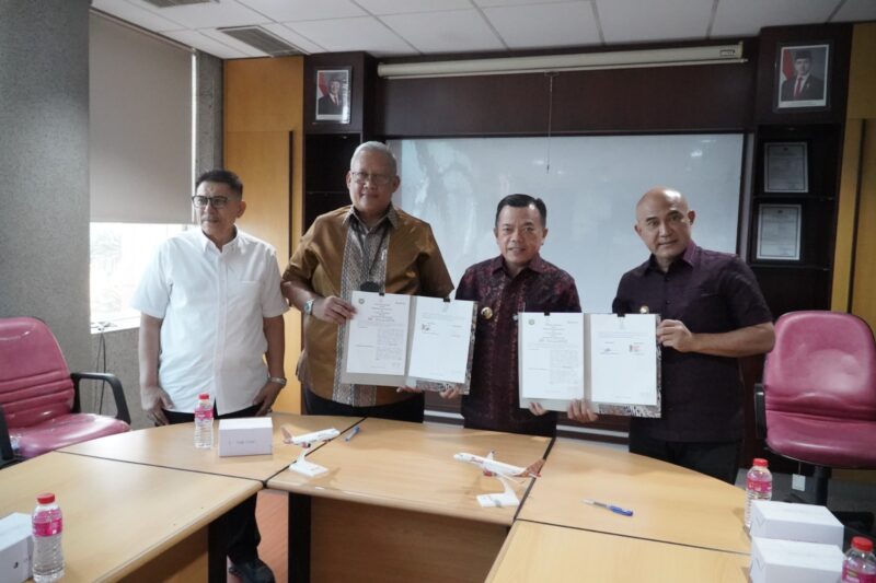 Penandatanganan MoU dilakukan oleh Bupati Bungo H. Dedy Putra dan Direktur Utama Lion Group disaksikan langsung oleh Gubernur Jambi H Al Haris