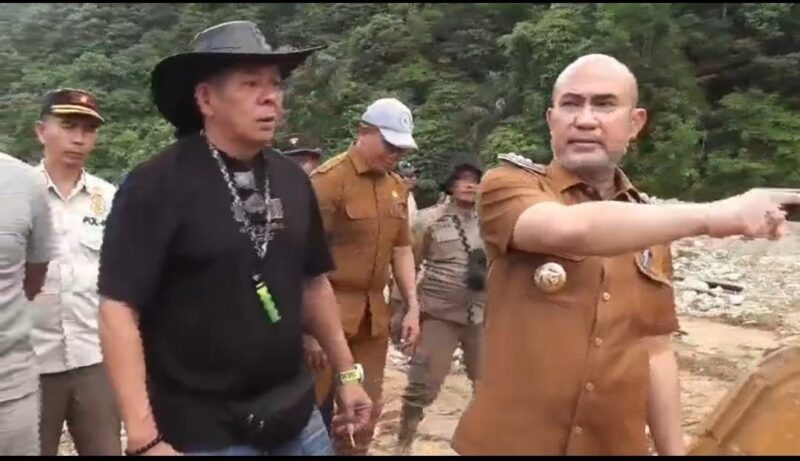 Bupati Bungo Dedi Putra dan Tim Zero Peti Bungo turun tangan untuk mengatasi pemberantasan peti.