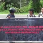 Aliansi masyarakat saat menyuarakan dugaan pelanggaran kode etik oknum dewan Batang Hari