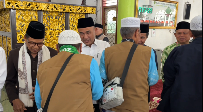 Bupati Dedy Putra Sambut Kepulangan 189 Jemaah Haji Kabupaten Bungo